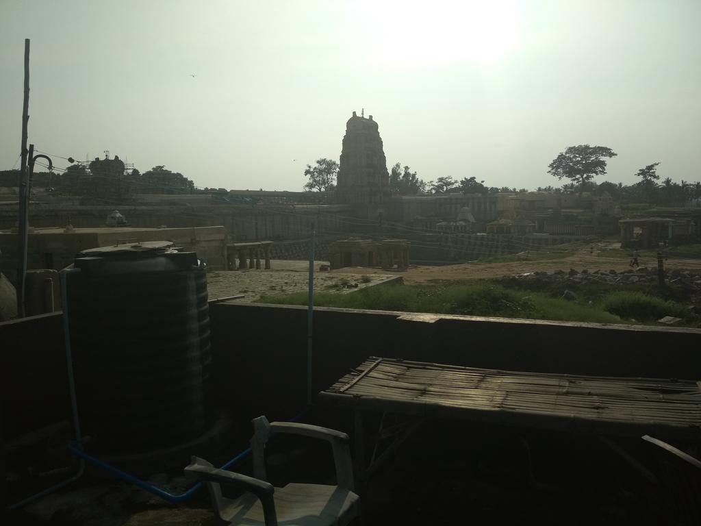 Mayuram Homestay Hampi Kültér fotó